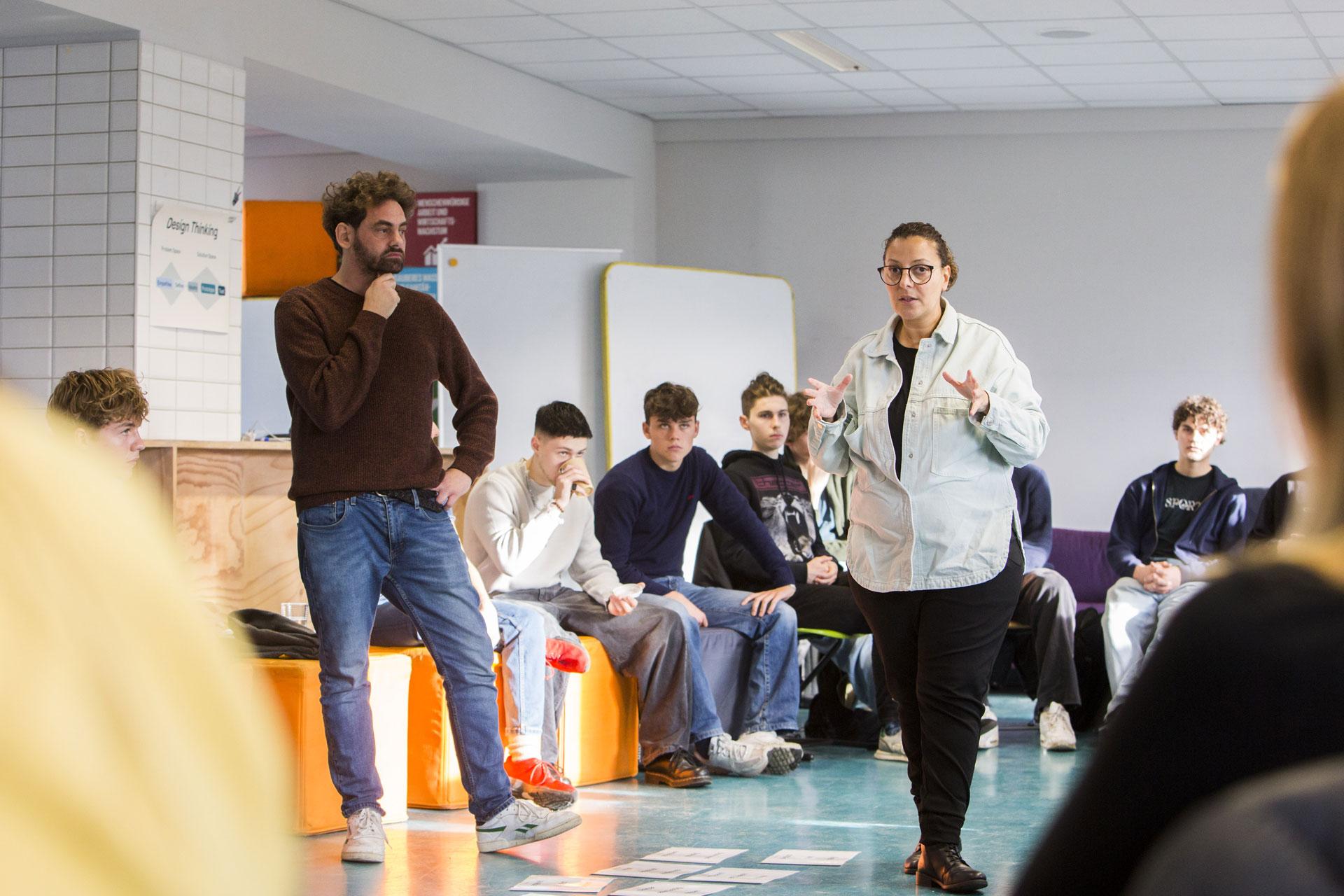 Der Trialog im Klassenzimmer.